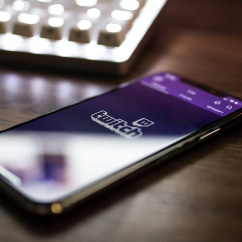 caspar-camille-rubin-DrL-cwqD6tM-unsplash